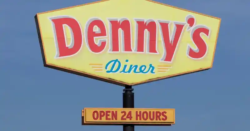 dennys 247